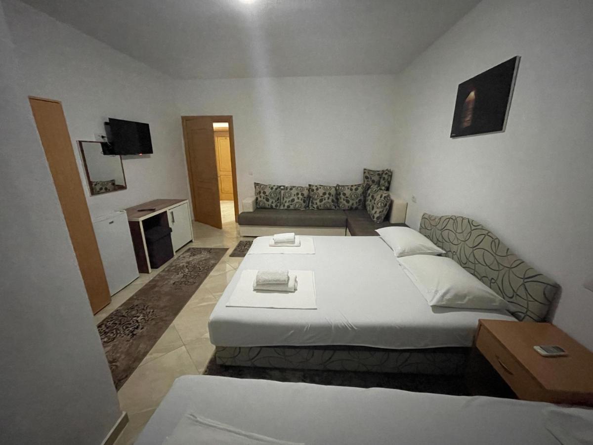 Apartments Casa Mia Ulcinj Esterno foto