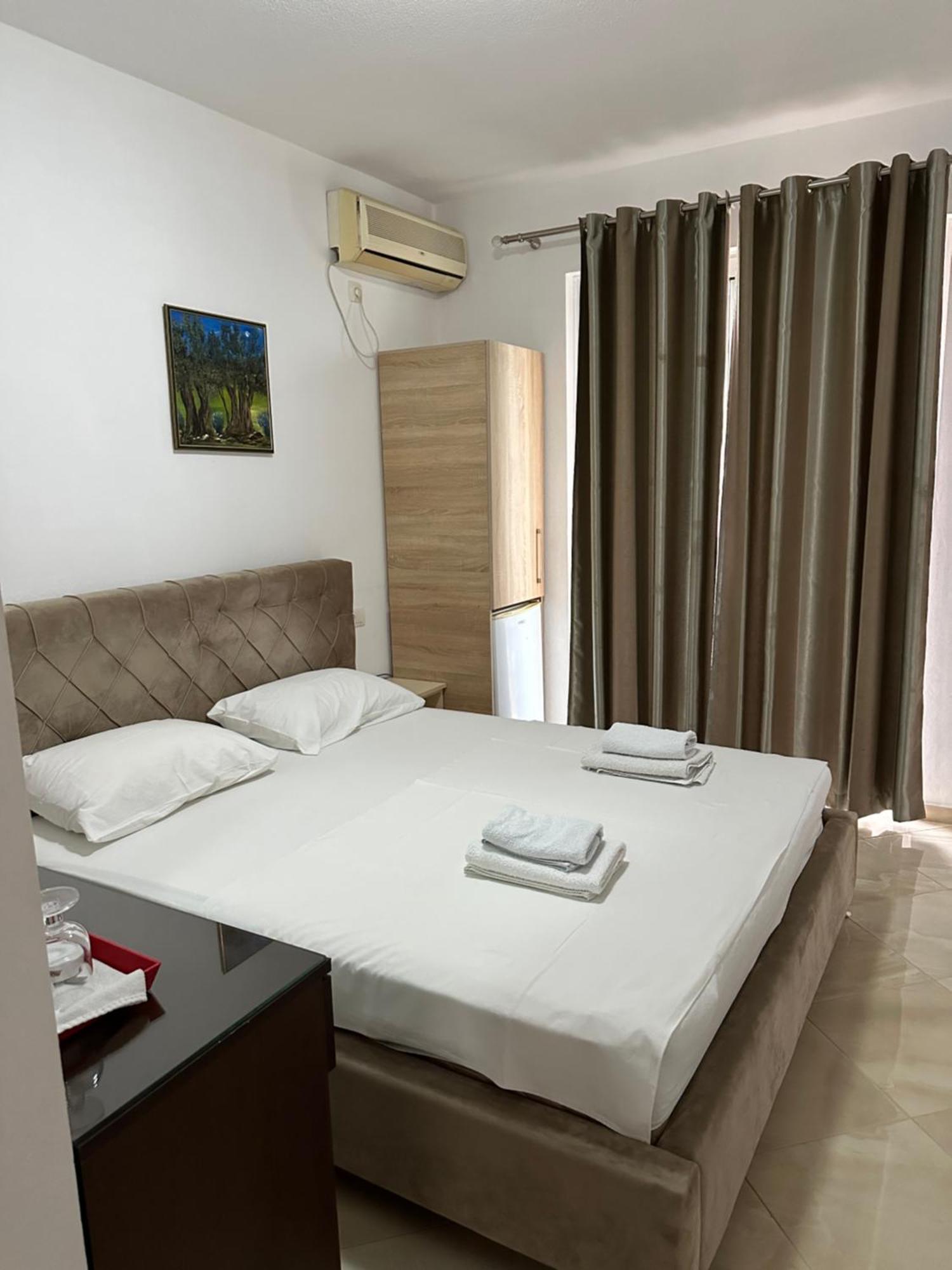 Apartments Casa Mia Ulcinj Esterno foto