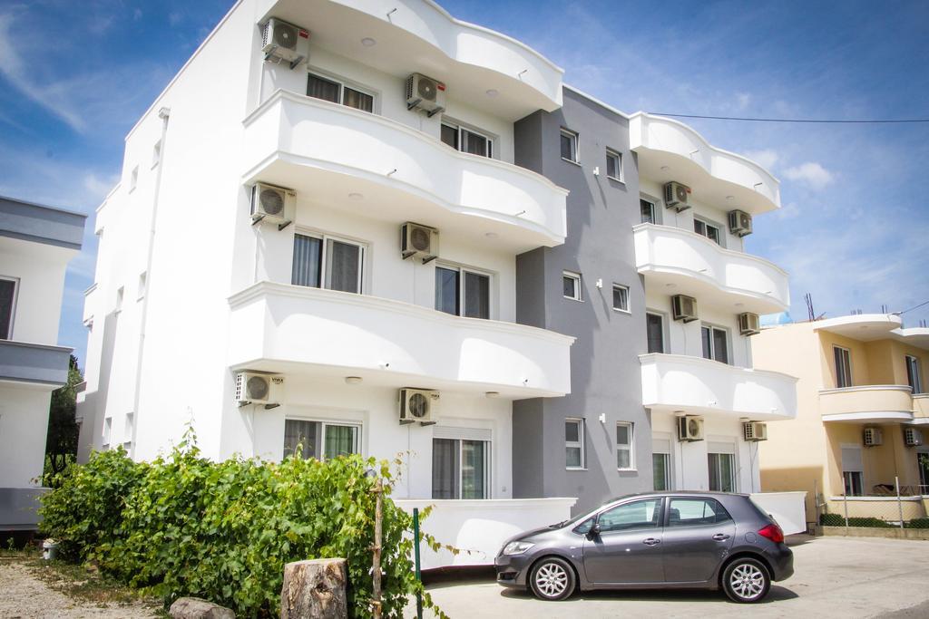Apartments Casa Mia Ulcinj Esterno foto
